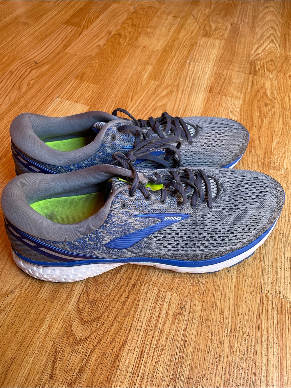 Brooks Ghost 11